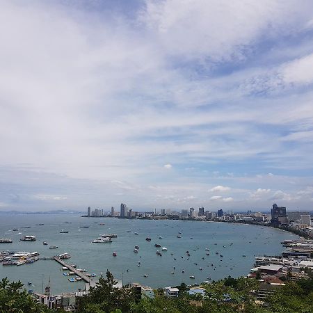 Hotel Sea Horse Pattaya Extérieur photo